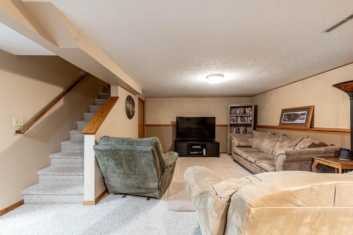321 Pierce Avenue, North Mankato, Minnesota image 15