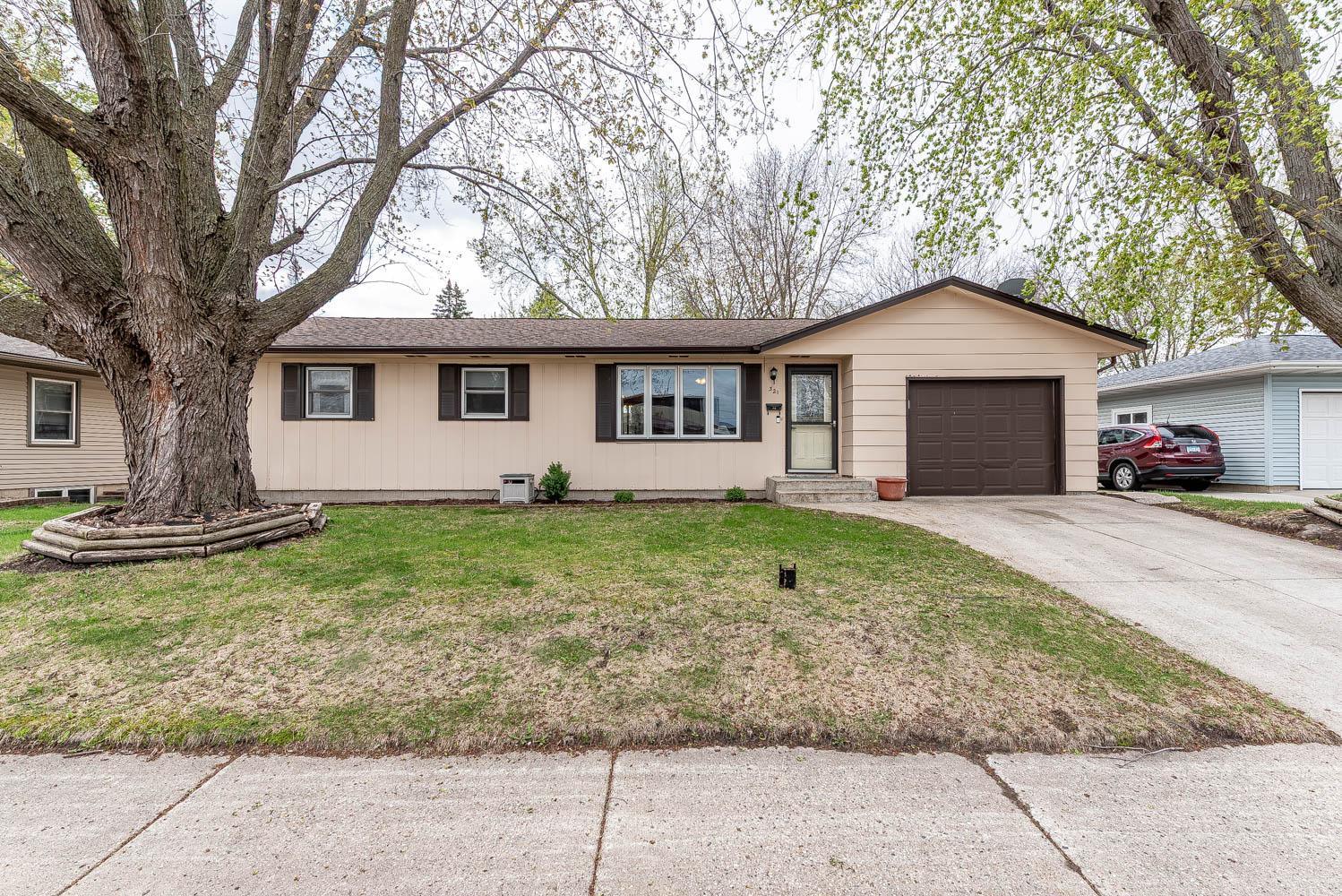 321 Pierce Avenue, North Mankato, Minnesota image 1