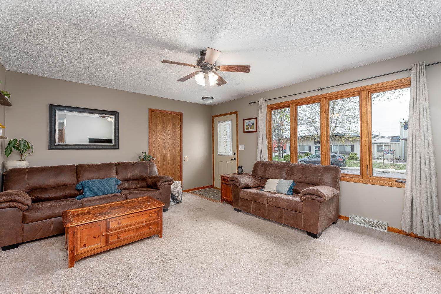 321 Pierce Avenue, North Mankato, Minnesota image 3