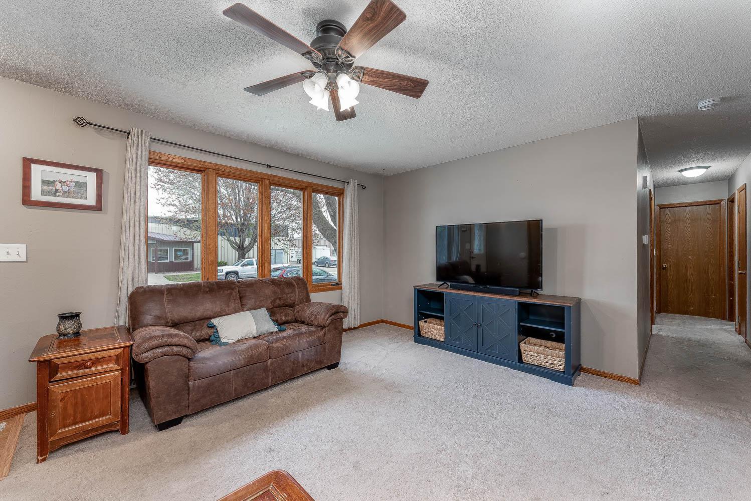 321 Pierce Avenue, North Mankato, Minnesota image 4