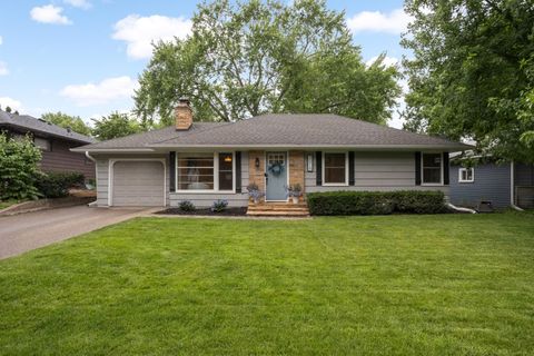 Homes For Sale - 3018 Sumter Avenue<br/> Minneapolis, MN 55426