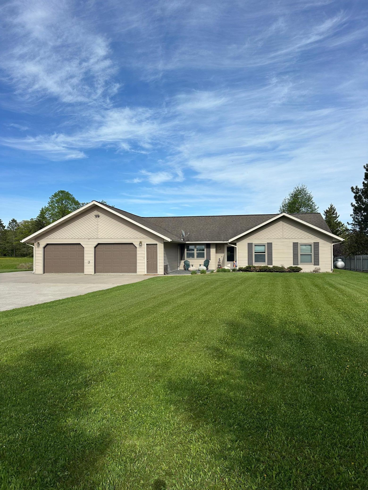 976 Winter Drive, Baudette, Minnesota image 1