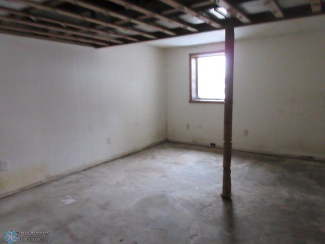 Sabin, Minnesota 56580, United States, 3 Bedrooms Bedrooms, ,2 BathroomsBathrooms,Residential,Pending,60058