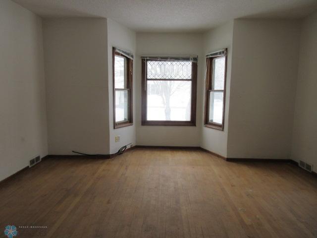Sabin, Minnesota 56580, United States, 3 Bedrooms Bedrooms, ,2 BathroomsBathrooms,Residential,Pending,60058