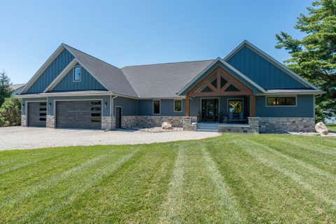 Homes For Sale - 29227 Biehn Drive<br/> Madison Lake, MN 56063