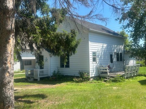 Homes For Sale - 118 SE 3rd Avenue<br/> Grand Rapids, MN 55744