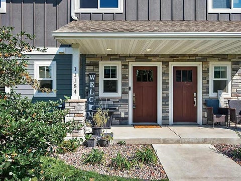 Townhouse For Sale - 11184 69th Street<br/> Albertville, MN 55301