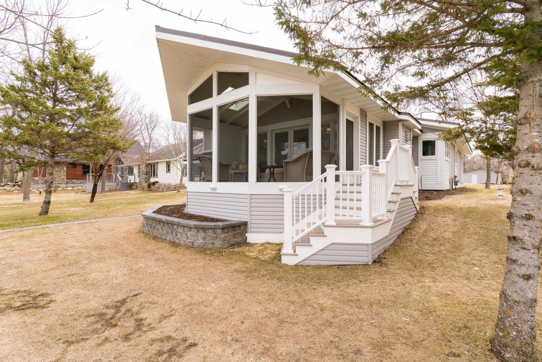 39989 Clearmont Road, Battle Lake, Minnesota image 17