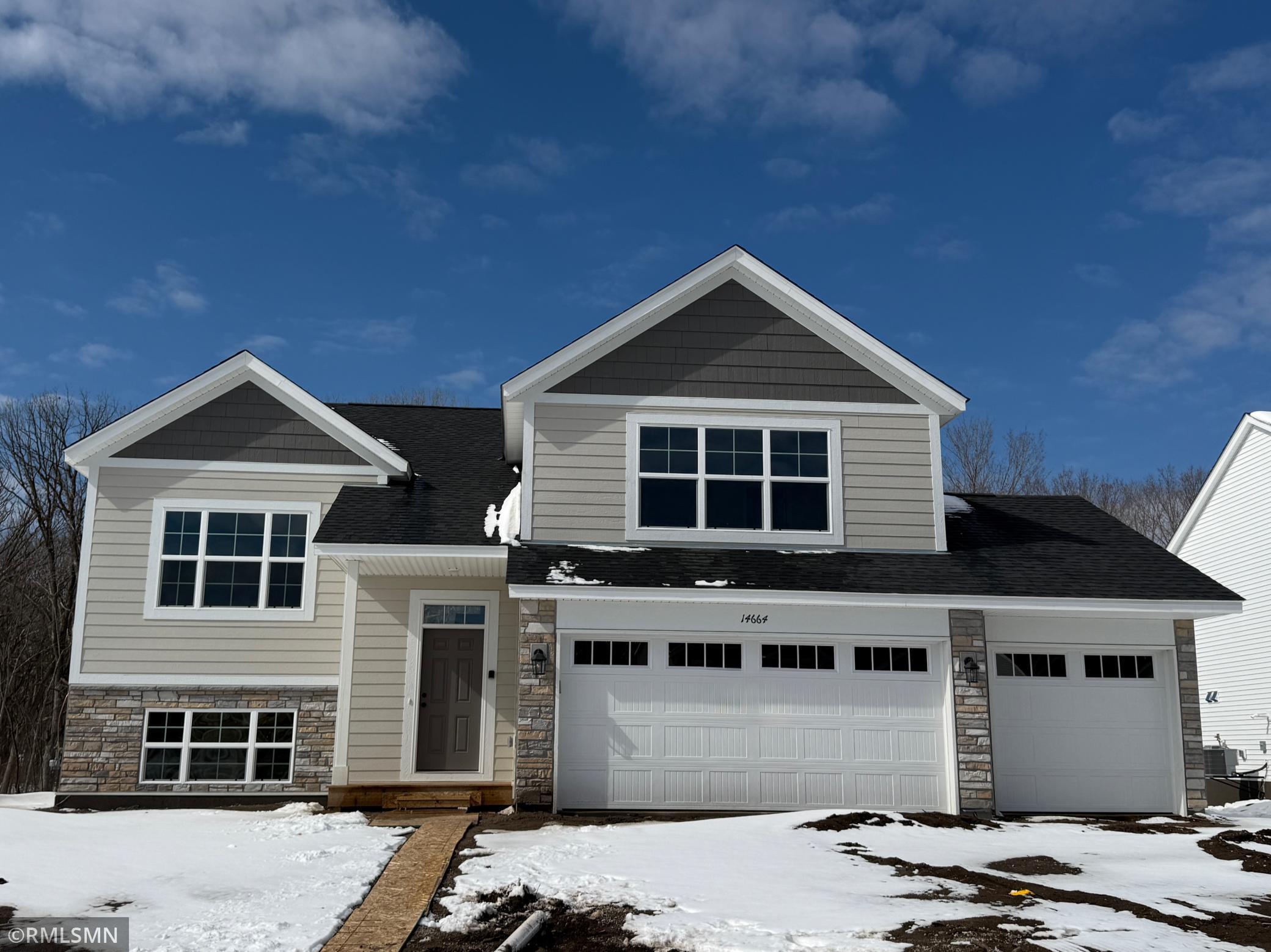 14664 Pearson Street, Ramsey, Minnesota image 1