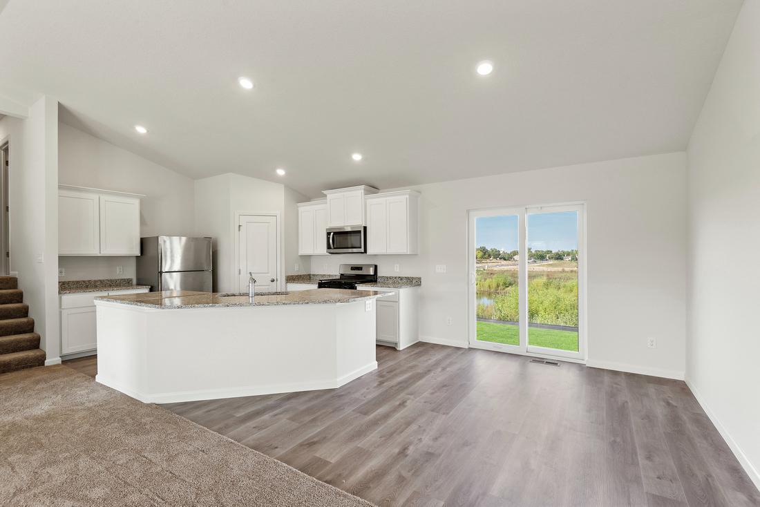 409 Tanner Drive, Waverly, Minnesota image 3