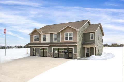 Homes For Sale - 1916 Highview Terrace<br/> Shakopee, MN 55379