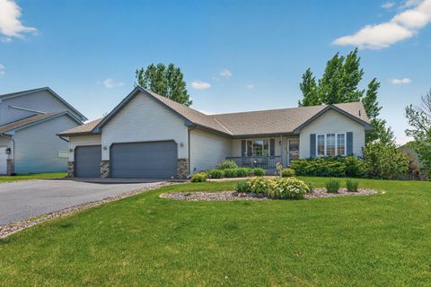 Homes For Sale - 10201 46th Street<br/> Saint Michael, MN 55376
