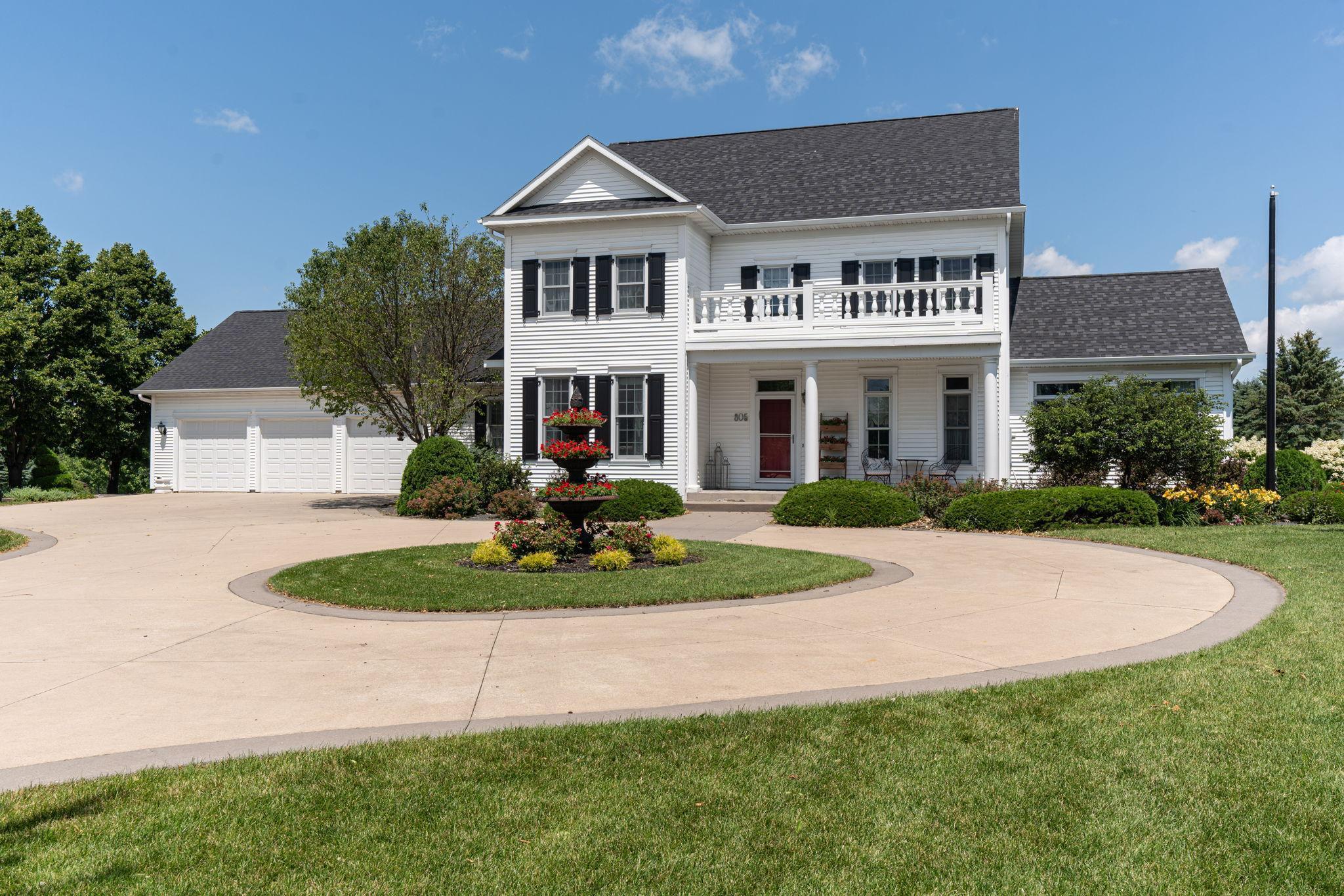 805 Timothy Drive, Stewartville, Minnesota image 1