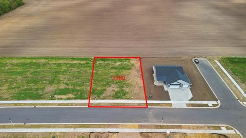 Vacant Land For Sale - 1360 Cullen Street<br/> Nicollet County, Saint Peter, MN 56082