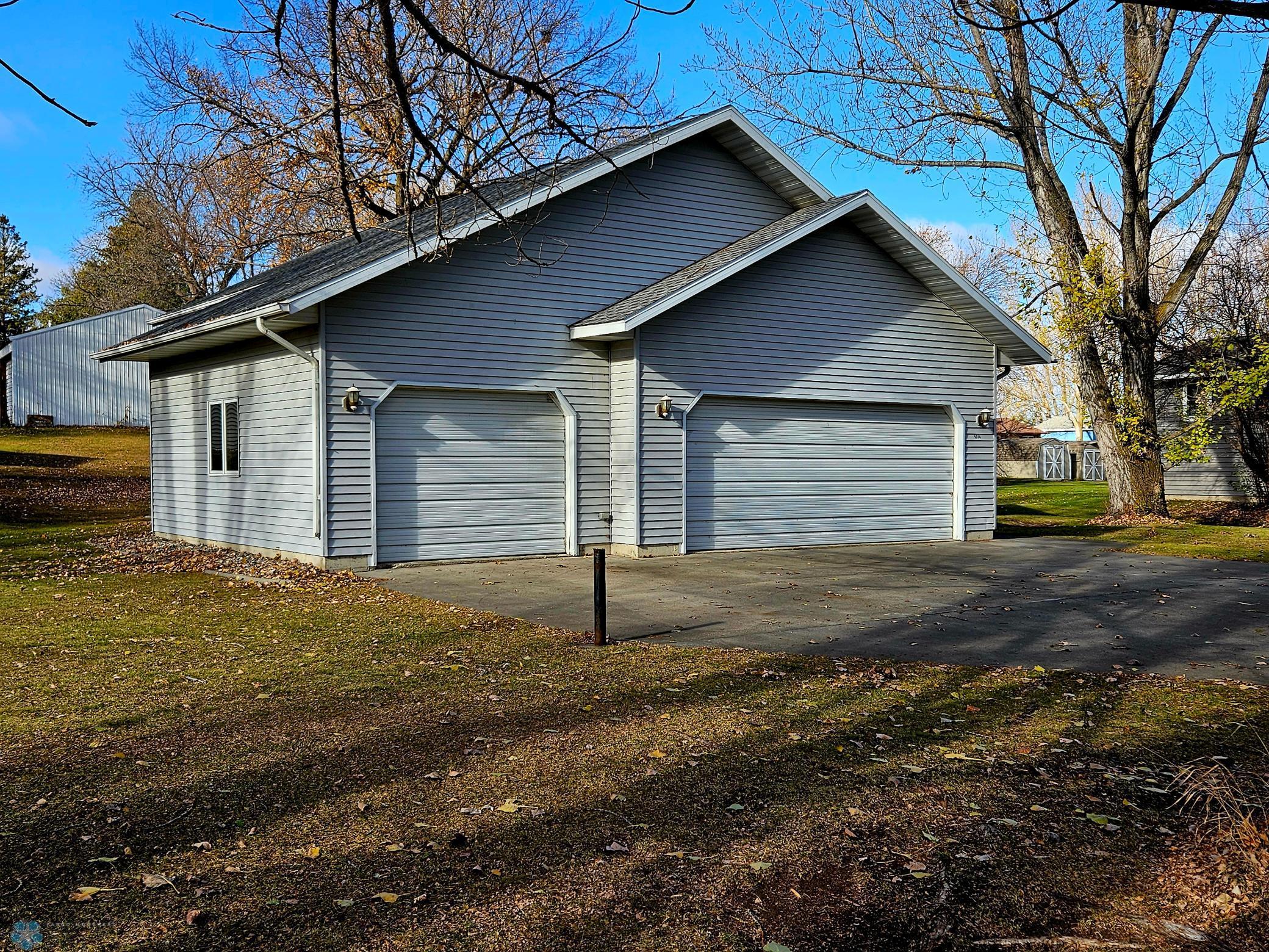 5014 5th Street, Lake Park, Minnesota image 2