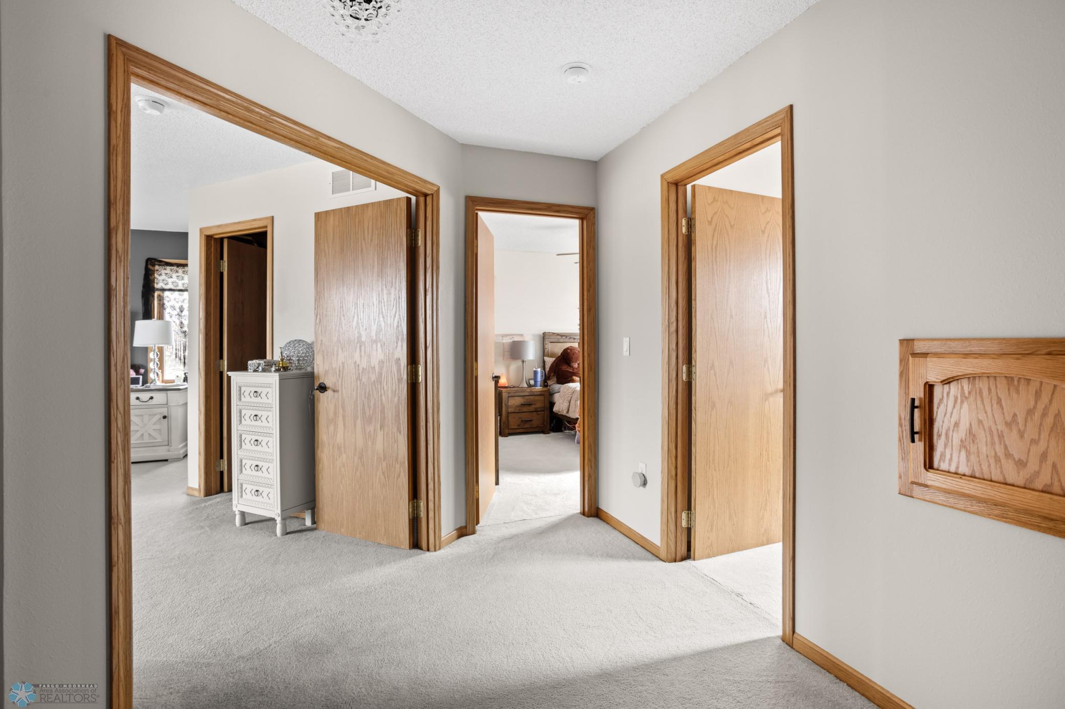 8112 Edward Drive, Wahpeton, North Dakota image 35