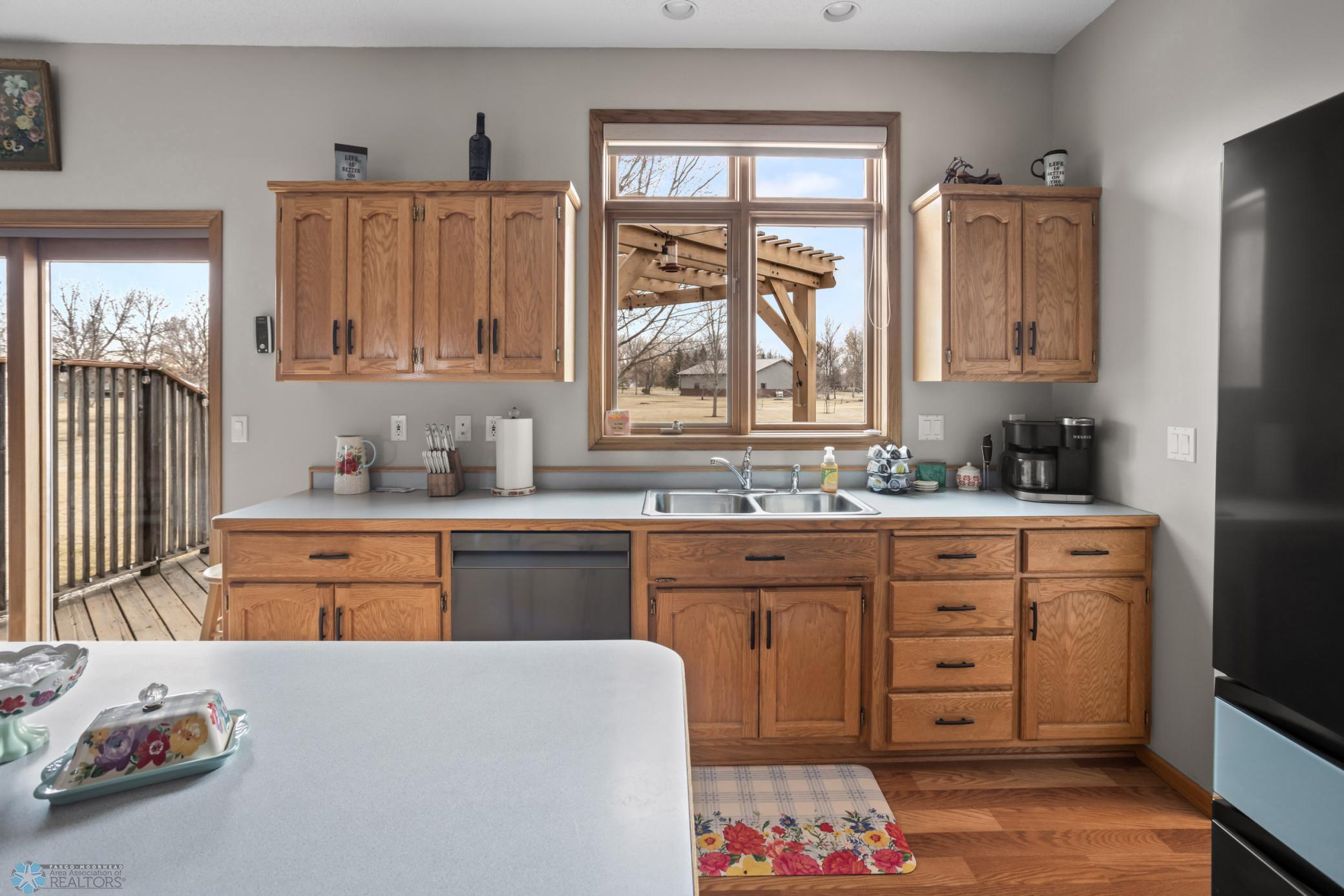 8112 Edward Drive, Wahpeton, North Dakota image 15