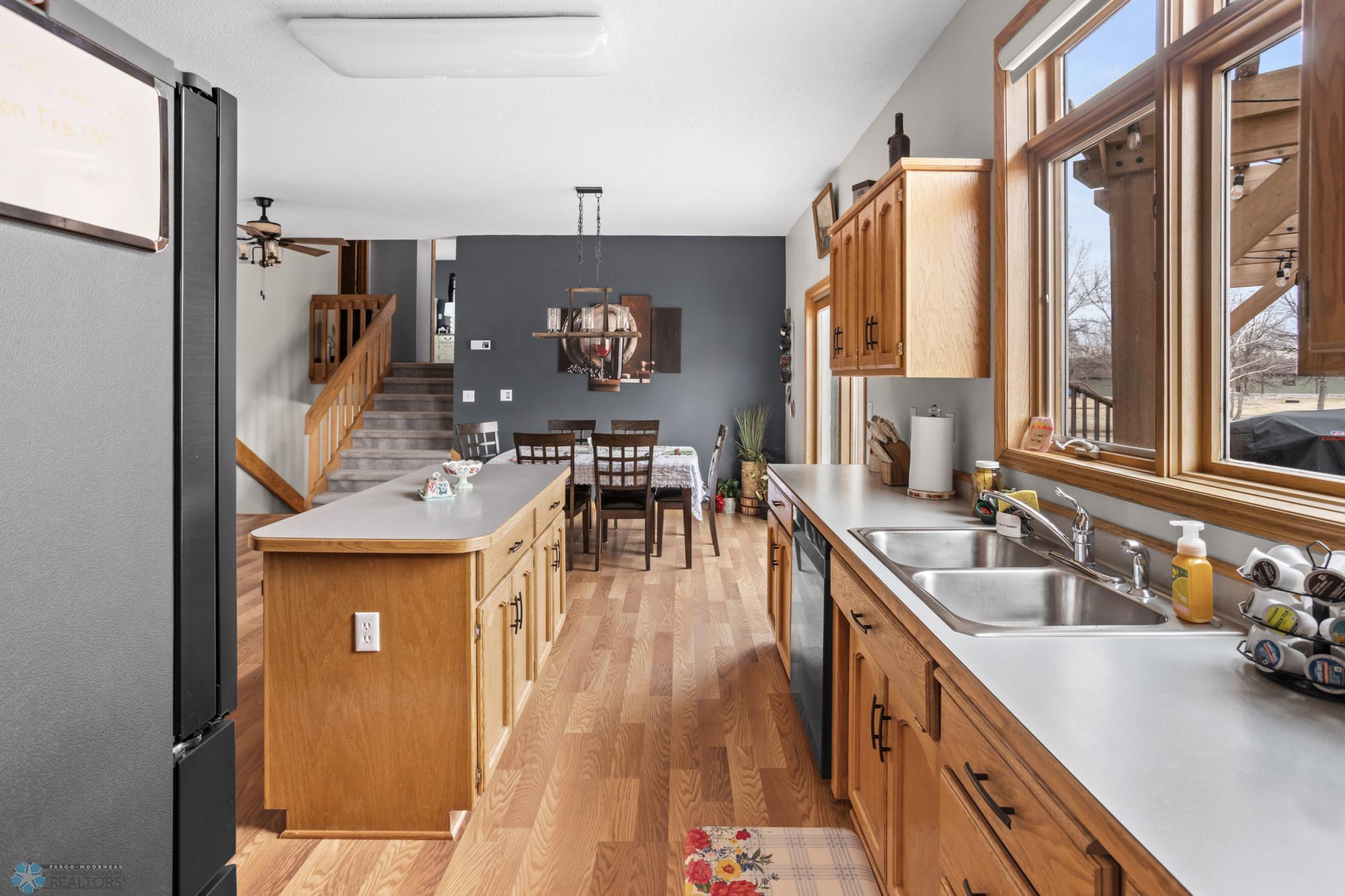 8112 Edward Drive, Wahpeton, North Dakota image 16