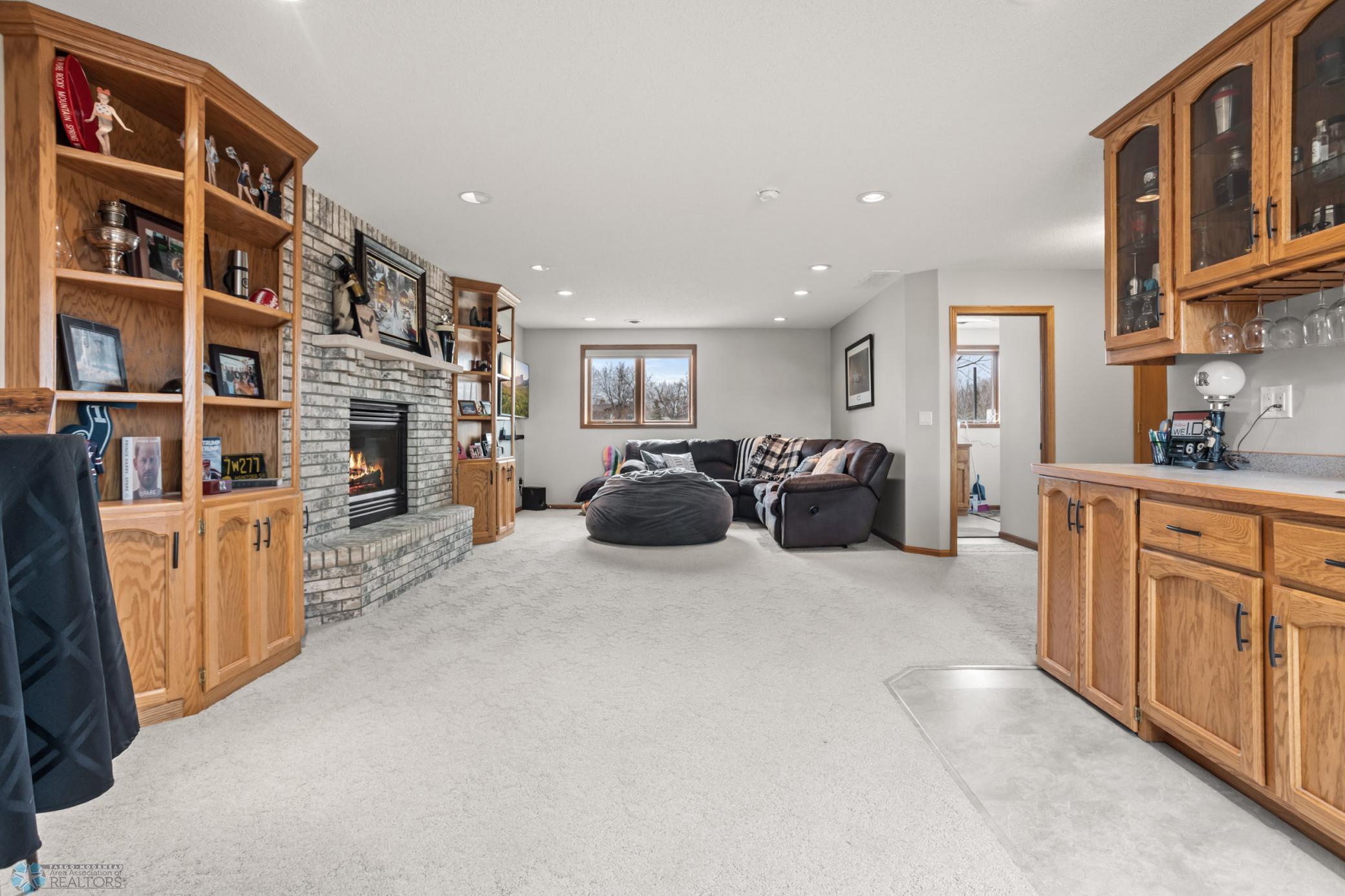 8112 Edward Drive, Wahpeton, North Dakota image 25