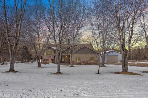 Homes For Sale - 24410 188th Street<br/> Sherburne County, Big Lake, MN 55309
