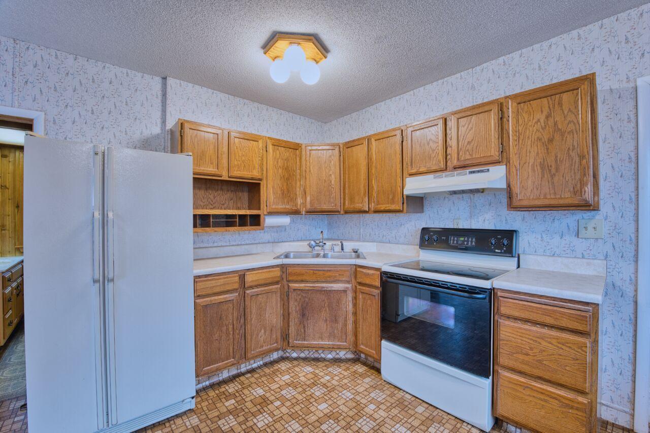 717 16th Street, Virginia, Minnesota image 20