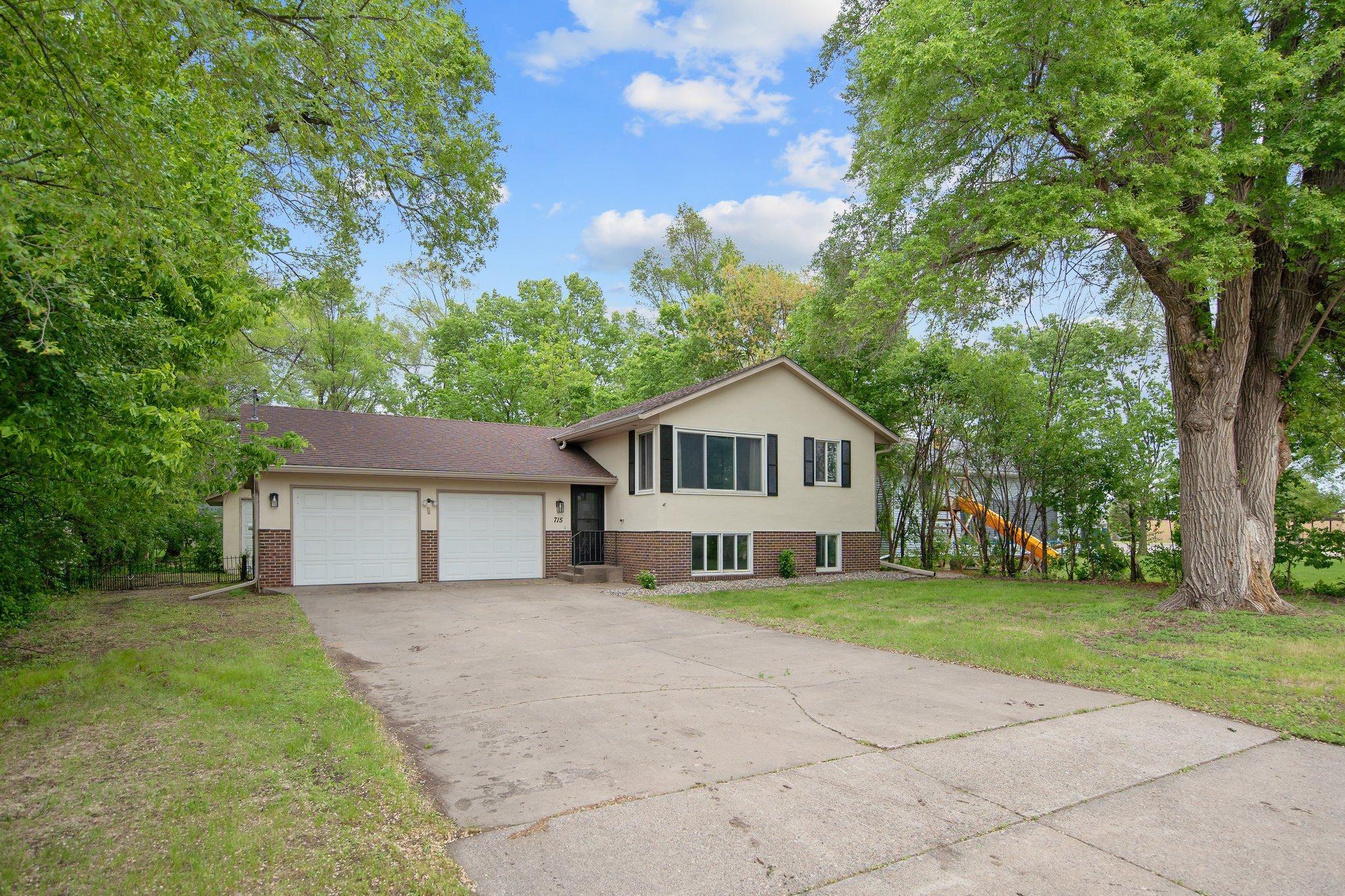715 E 3rd Street, Monticello, Minnesota image 2