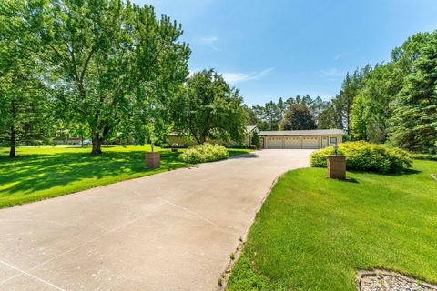 Homes For Sale - 1043 Woodland Loop<br/> Fergus Falls, MN 56537