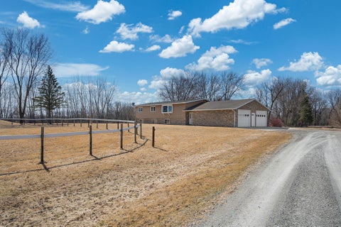 Homes For Sale - 3108 SE 14th Avenue<br/> Steele County, Owatonna, MN 55060