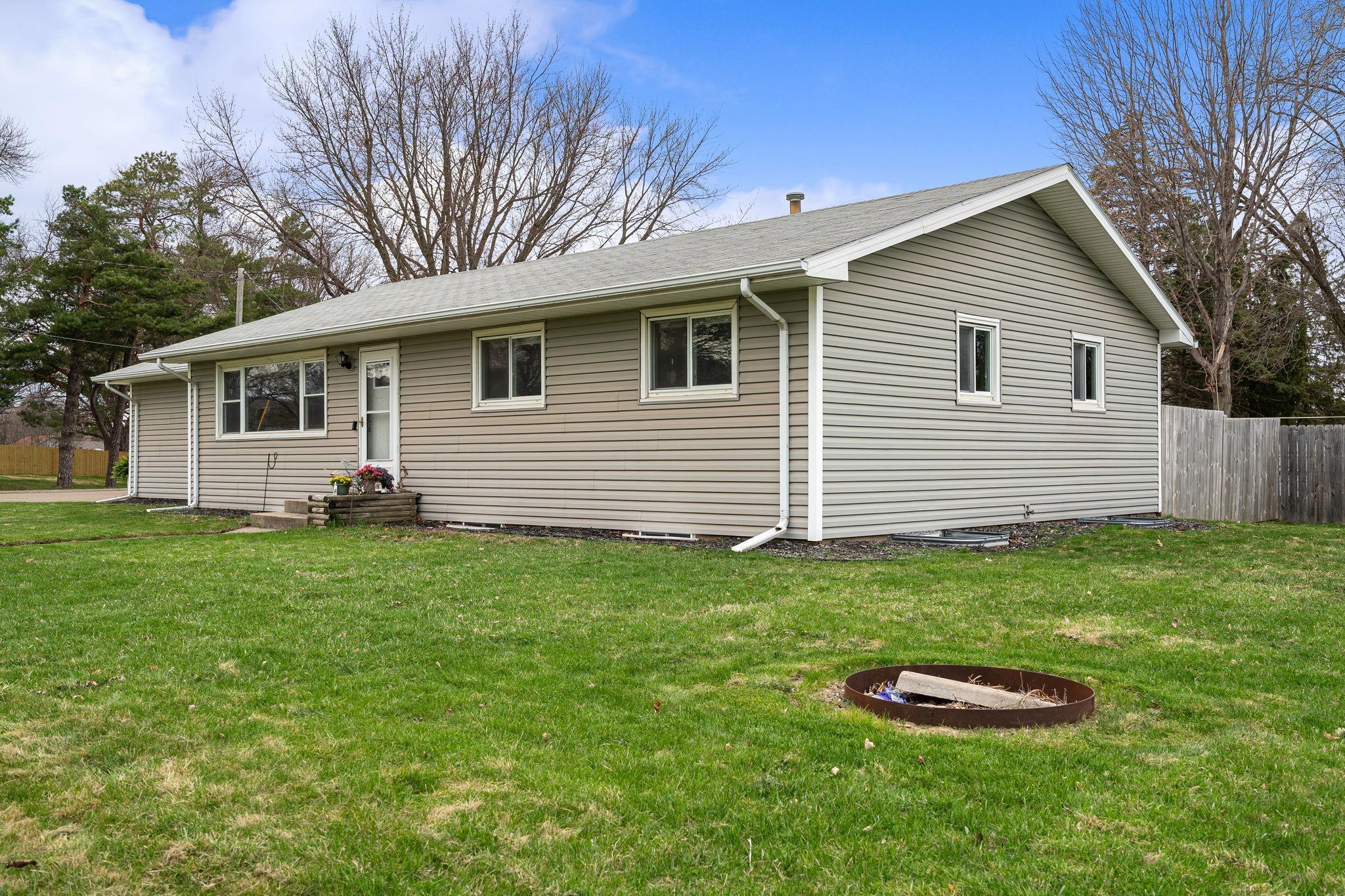 1217 Austin Road, Owatonna, Minnesota image 3