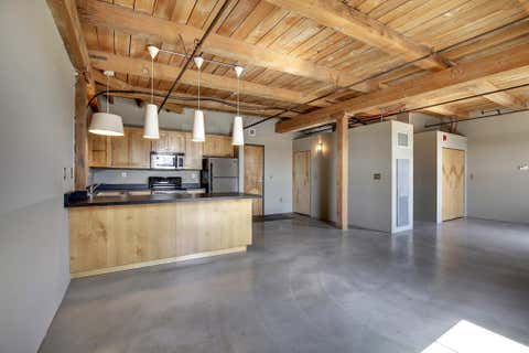 Condo For Rent - 127 5th Street<br/> Hennepin County, Minneapolis, MN 55413