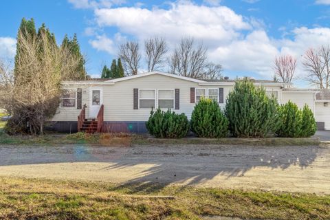 Homes For Sale - 101 243rd Street<br/> Hawley, MN 56549