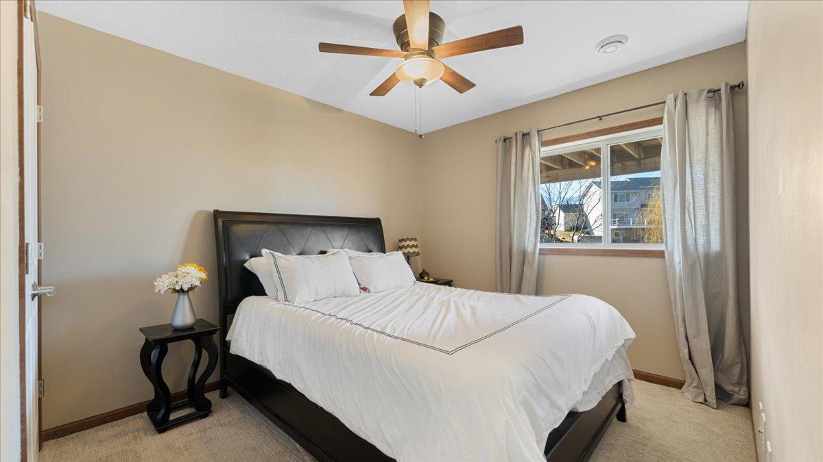 5536 Ramier Avenue, Rogers, Minnesota image 31