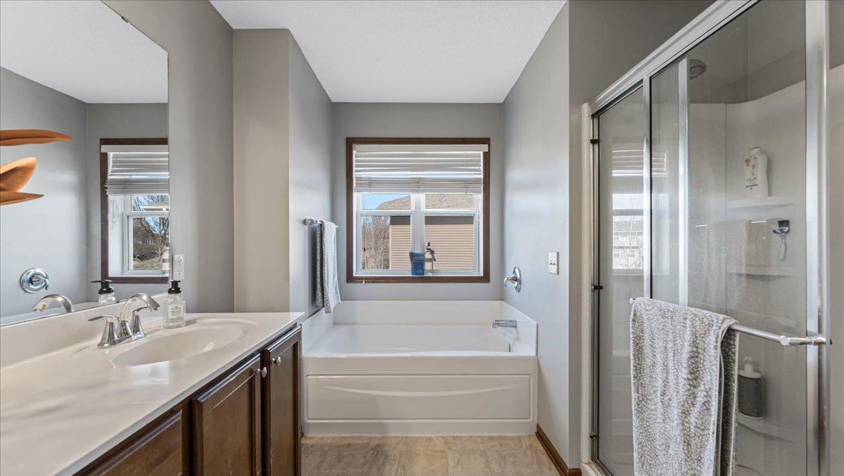 5536 Ramier Avenue, Rogers, Minnesota image 23