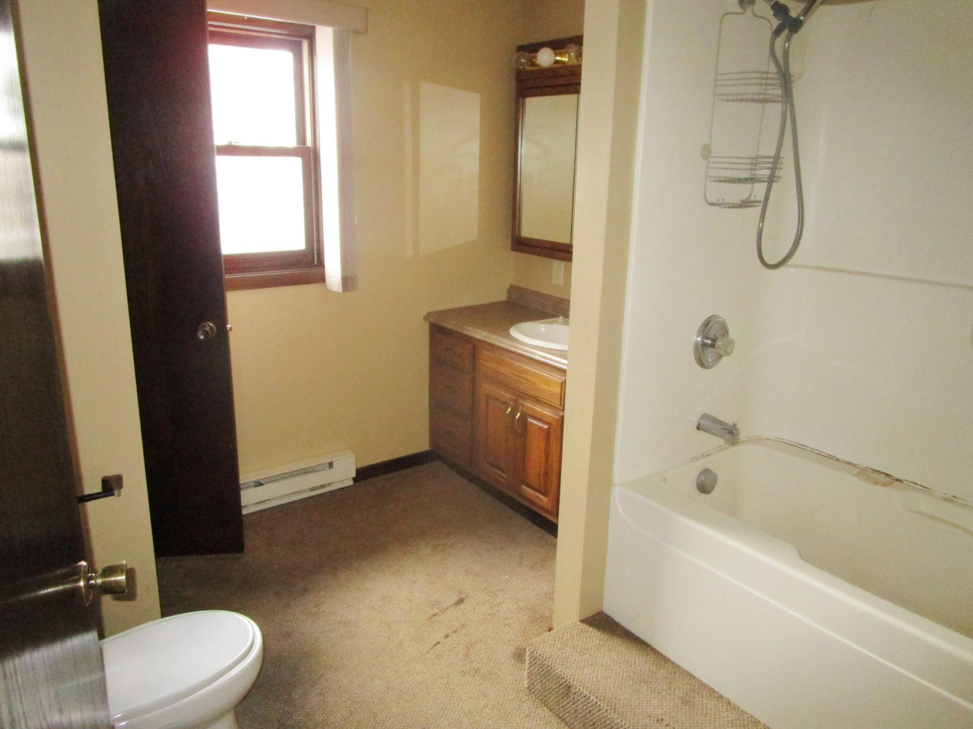 402 E Flynn Street, Redwood Falls, Minnesota image 6