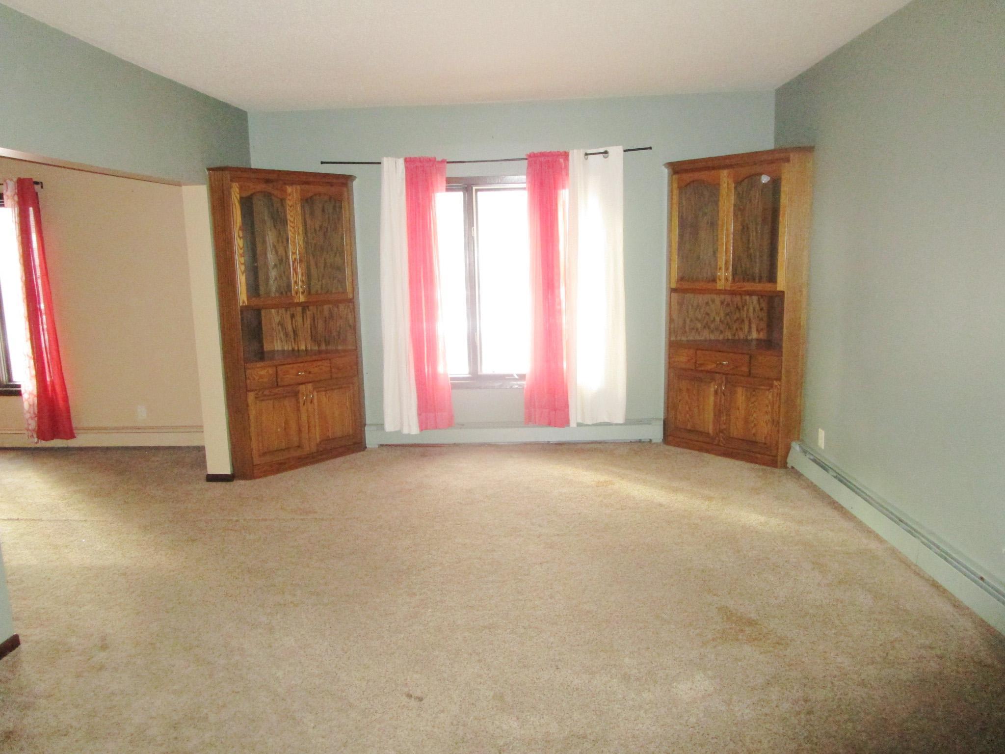 402 E Flynn Street, Redwood Falls, Minnesota image 12