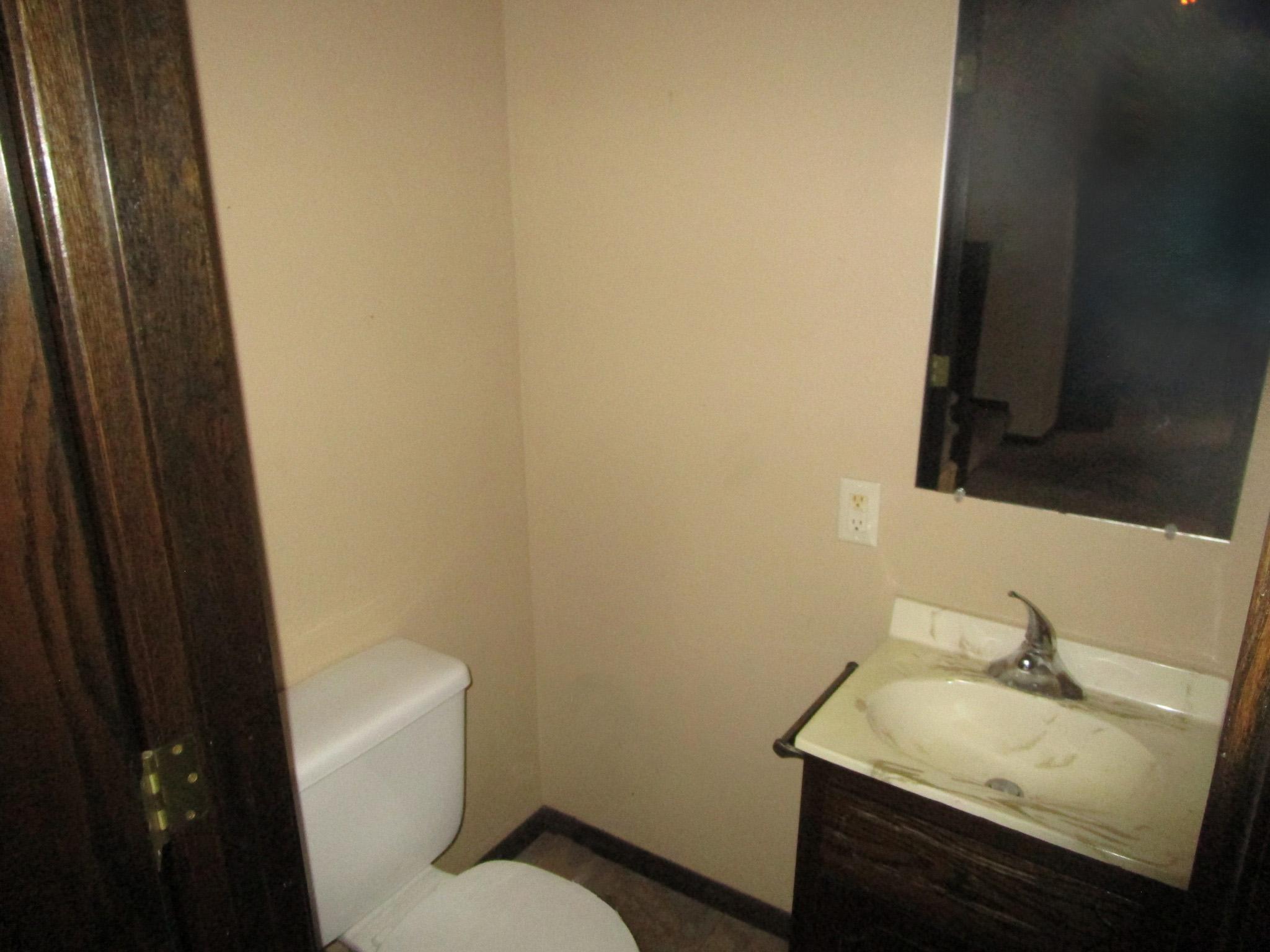 402 E Flynn Street, Redwood Falls, Minnesota image 11
