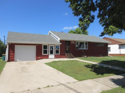 Homes For Sale - 8 2nd Street<br/> Sargent County, Gwinner, ND 58040