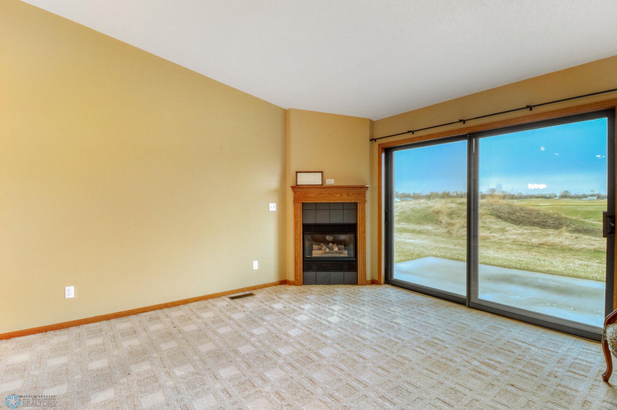 1101 30th Street, Moorhead, Minnesota image 8
