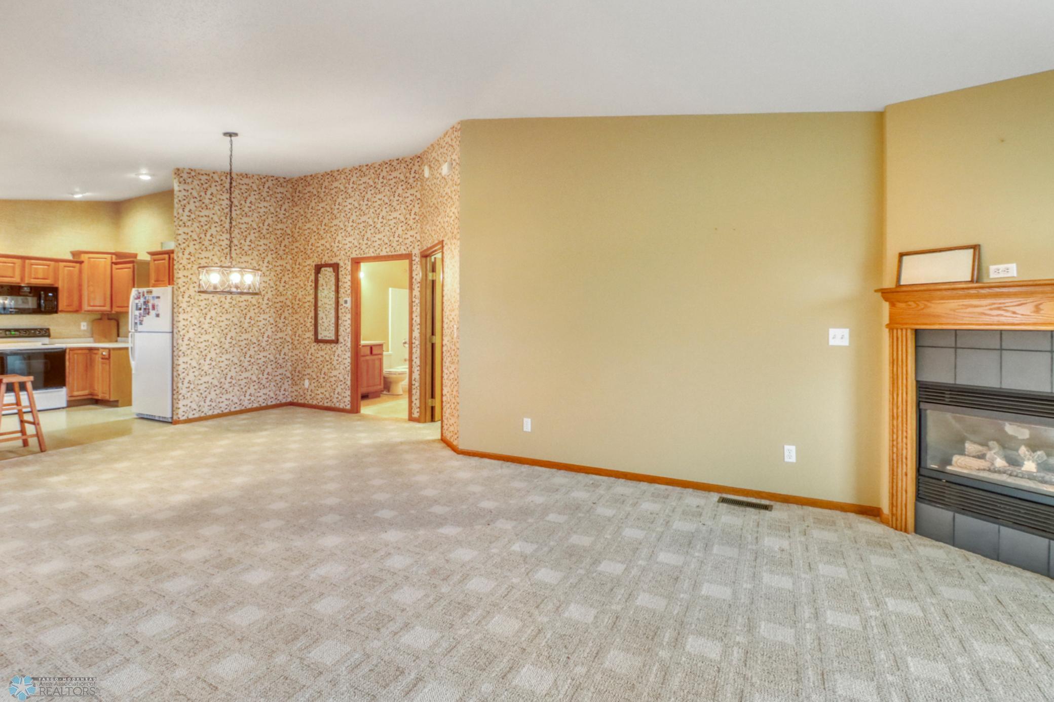 1101 30th Street, Moorhead, Minnesota image 11