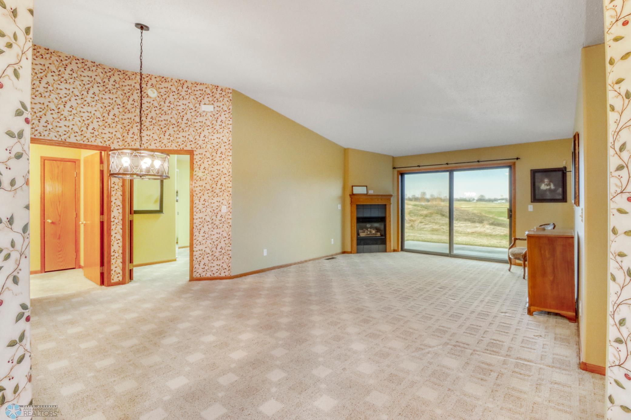 1101 30th Street, Moorhead, Minnesota image 10