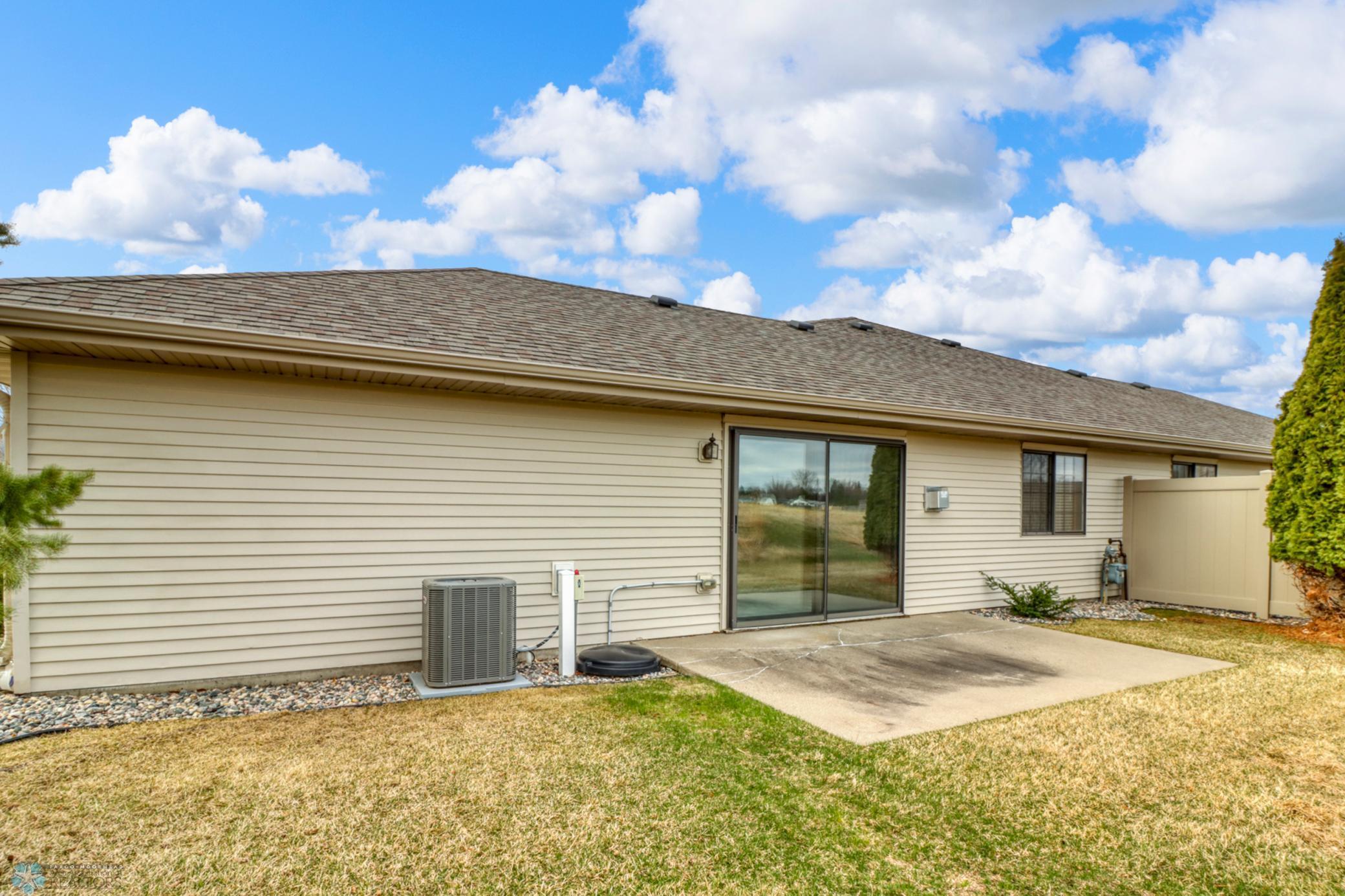 1101 30th Street, Moorhead, Minnesota image 35