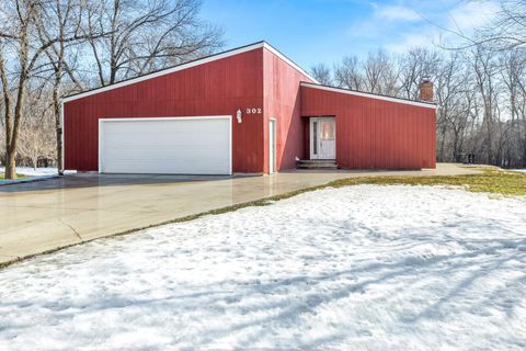 Homes For Sale - 302 Sheyenne Street<br/> Cass County, Horace, ND 58047
