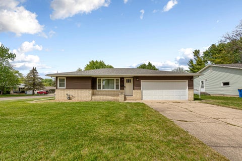 Homes For Sale - 504 Havana Road<br/> Steele County, Owatonna, MN 55060