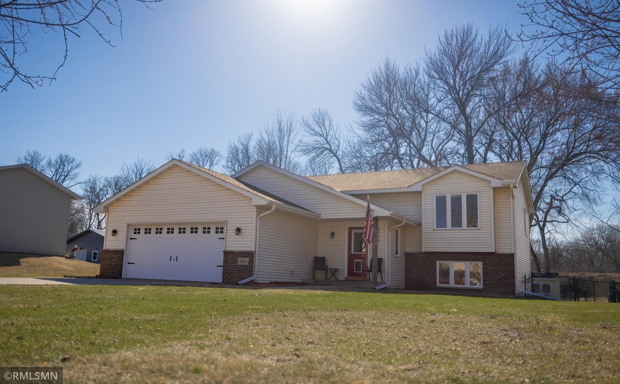 1324 7th Street, Cannon Falls, Minnesota image 1