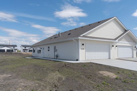 Multifamily For Sale - 3120 & 3122 Noble Drive<br/> Mankato, MN 56001