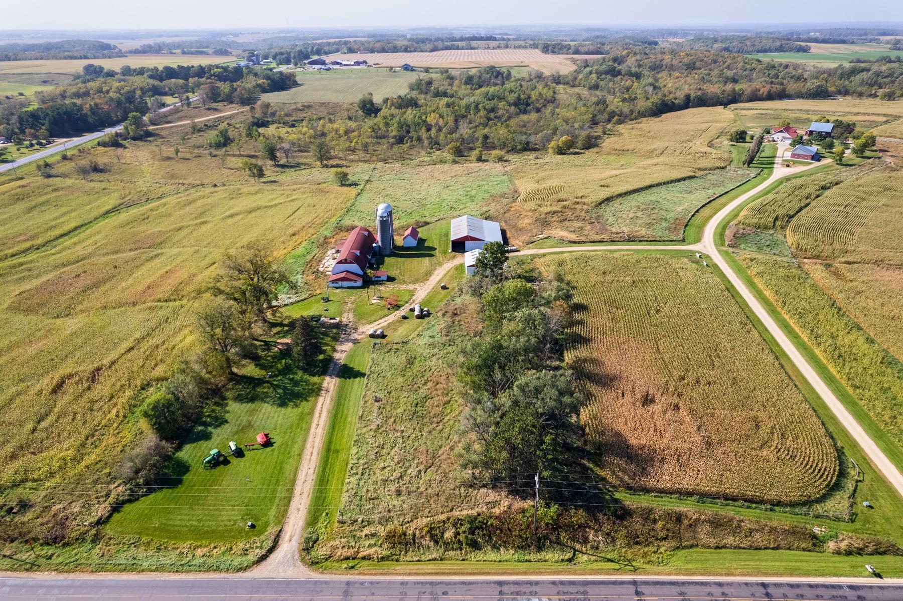 1920 County Rd P Road, Glenwood City, Wisconsin image 1