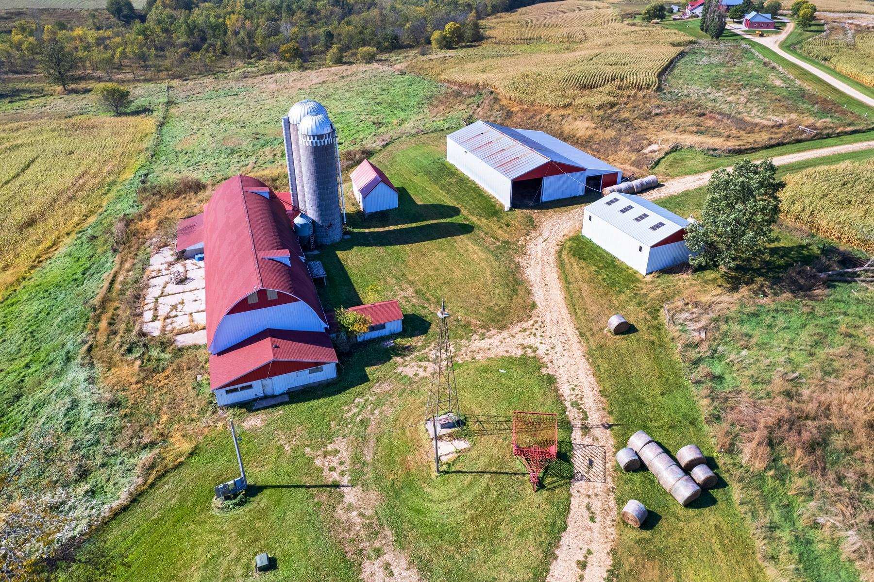 1920 County Rd P Road, Glenwood City, Wisconsin image 4