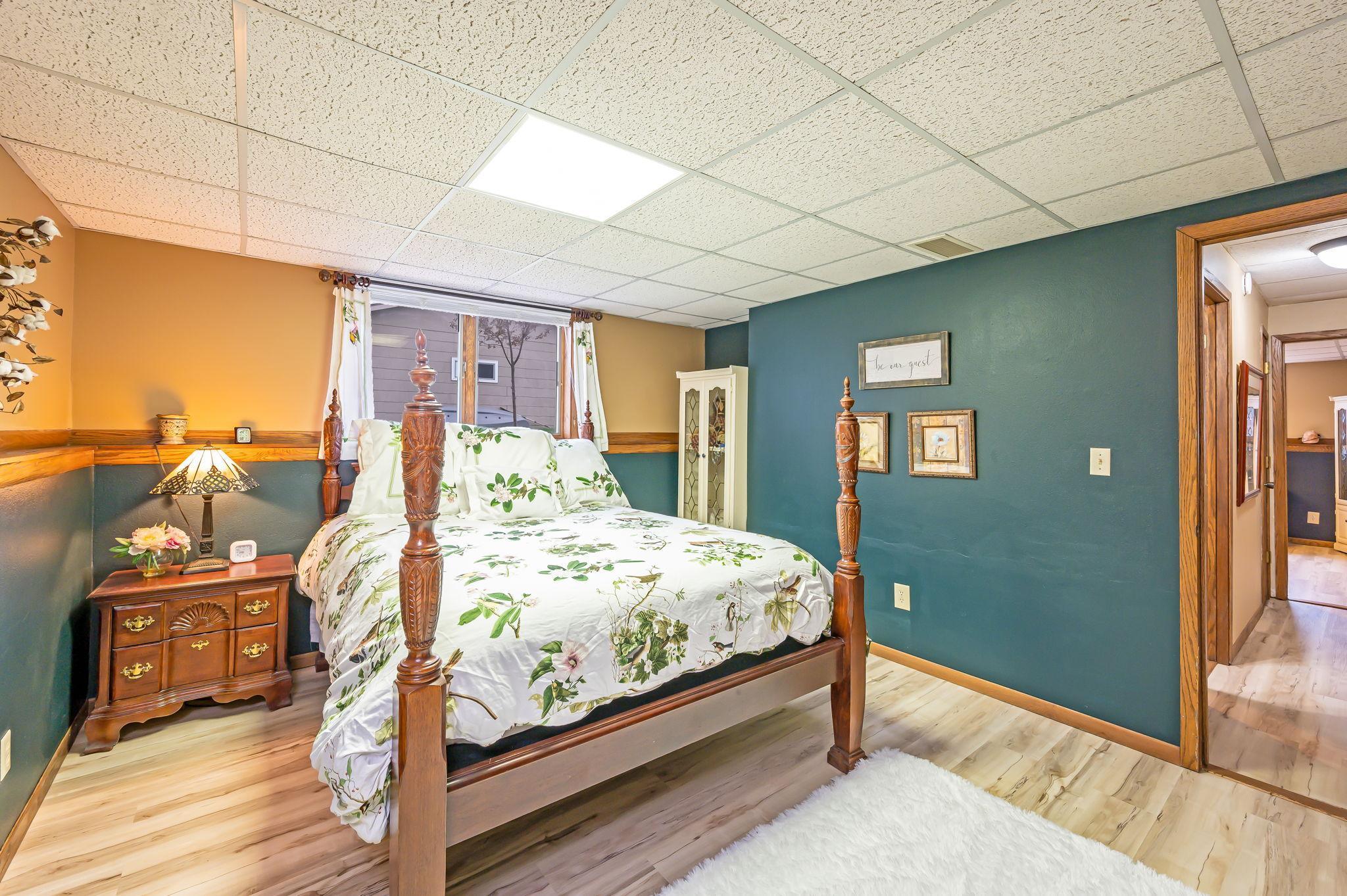 1840 Red Leaf Court, Windom, Minnesota image 32