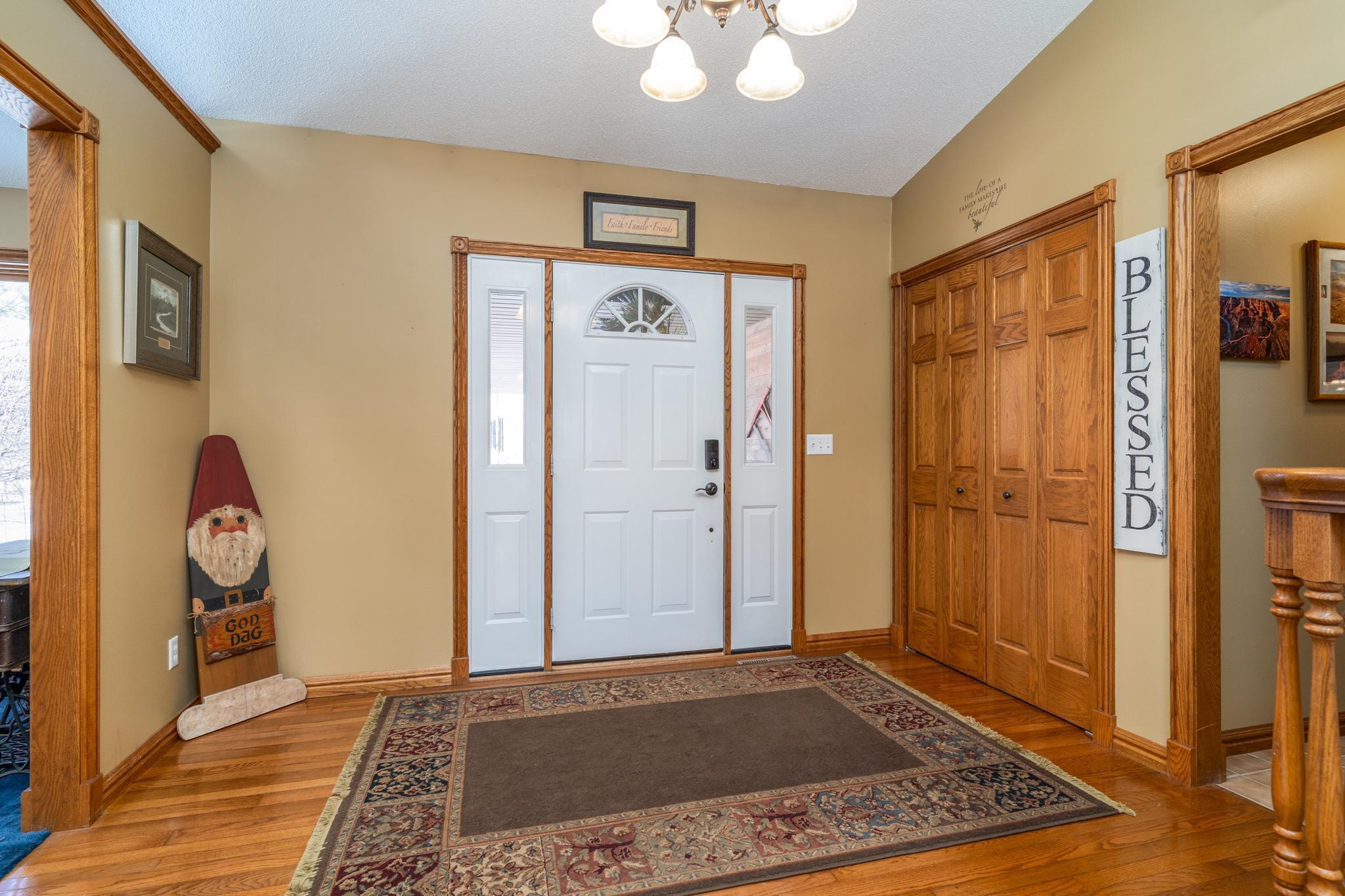 27192 237th Avenue, Crookston, Minnesota image 4