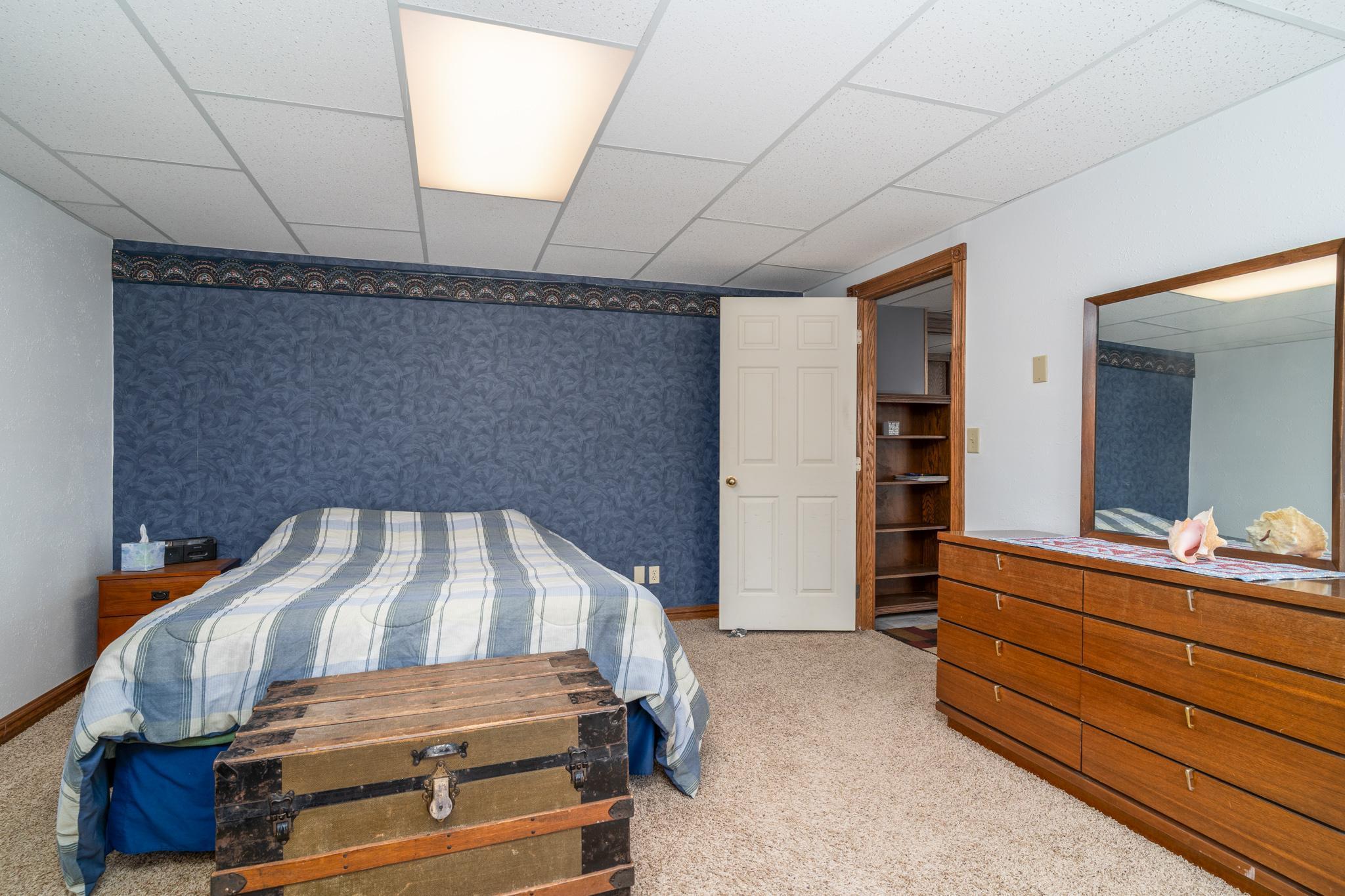 27192 237th Avenue, Crookston, Minnesota image 32